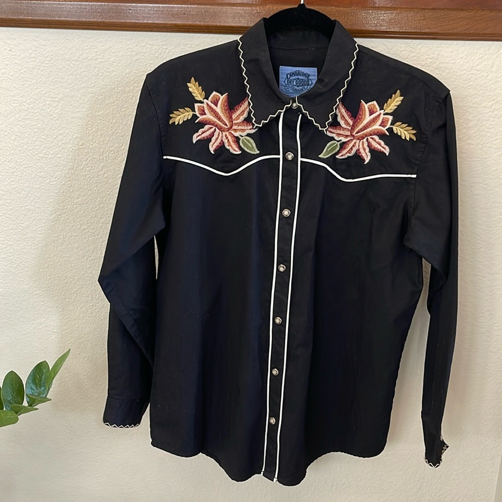 Vintage Cambridge Dry Goods Western Black Demin Shirt Embroidered size Medium